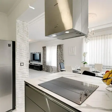 Ferienhaus Mit Privatpool Fur 10 Personen Ca 220 M In Opatija-pobri, Kvarner Bucht Gespanschaft Primorje-gorski